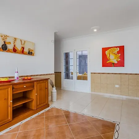 Apartamento Grandview 1 *